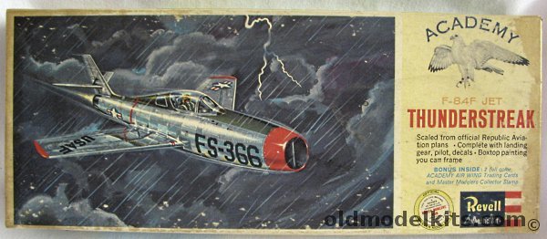 Revell 1/54 F-84F Thunderstreak Academy Series, H125-79 plastic model kit